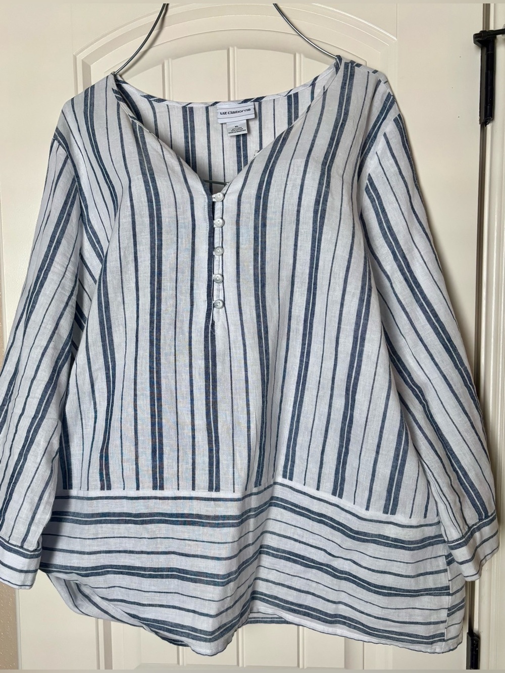 Liz Claiborne Gauzy White and Blue Striped Button-Front 3/4 Sleeve Tunic